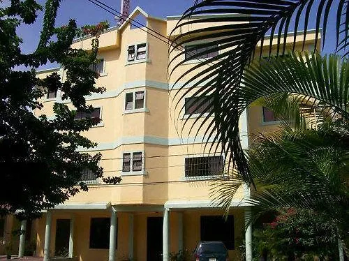 Esmeralda Santo Domingo 3*,